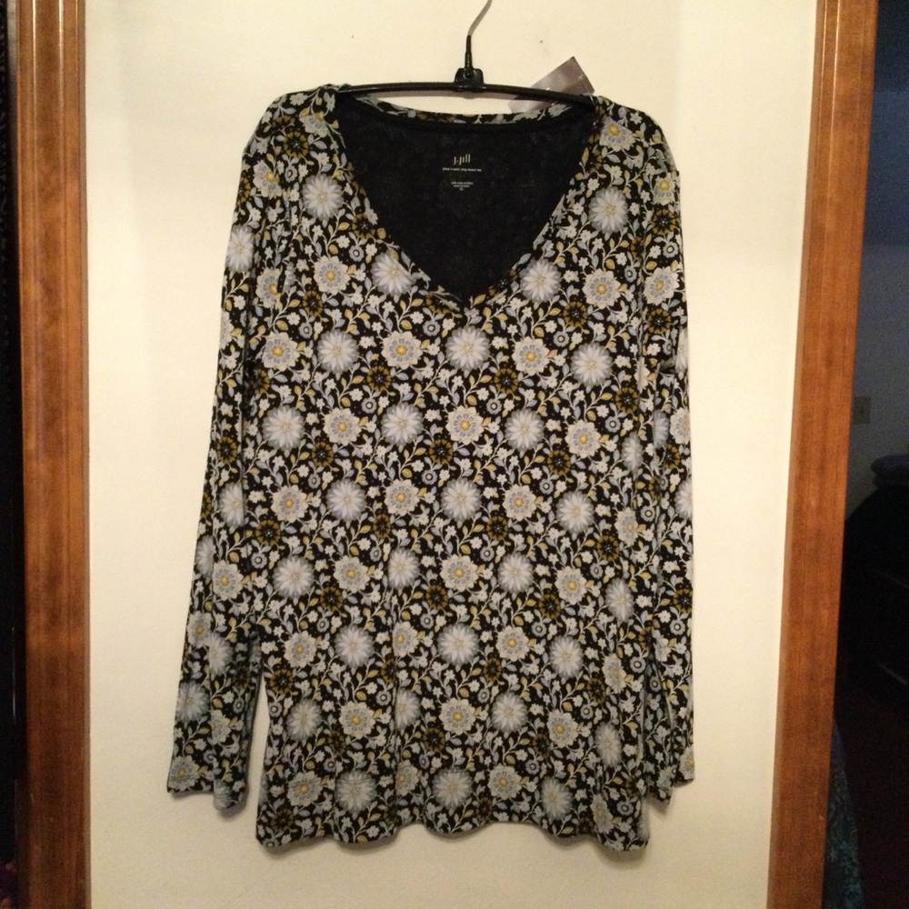 NWT J Jill Pima V Neck LS Tee, size XL